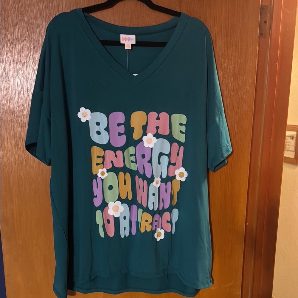 LuLaRoe Teal Graphic Short Sleeve Tee